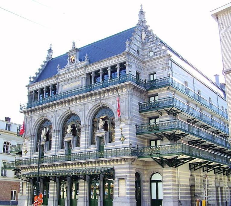 Penthouse Duplex Cosy 2 Chambres Au Coeur De Bruxelles Exterior photo