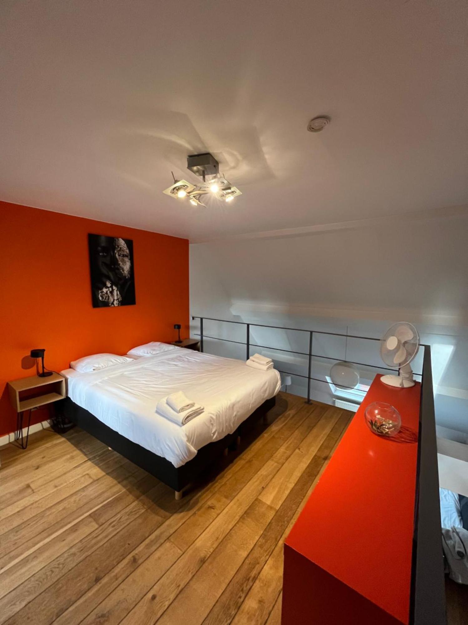 Penthouse Duplex Cosy 2 Chambres Au Coeur De Bruxelles Exterior photo