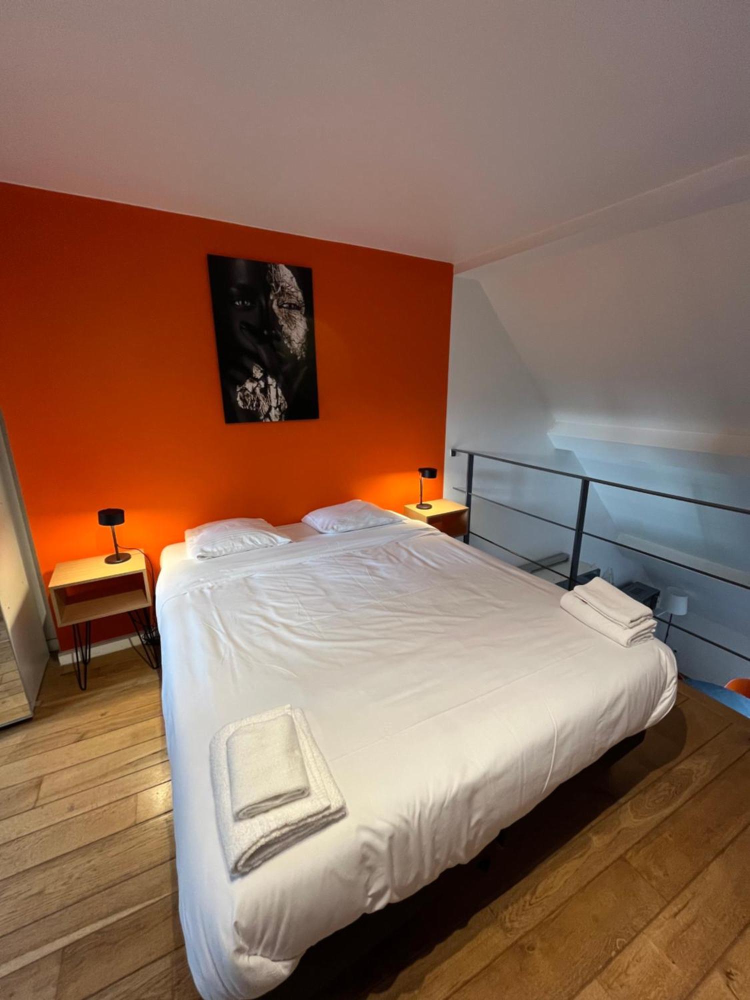 Penthouse Duplex Cosy 2 Chambres Au Coeur De Bruxelles Exterior photo
